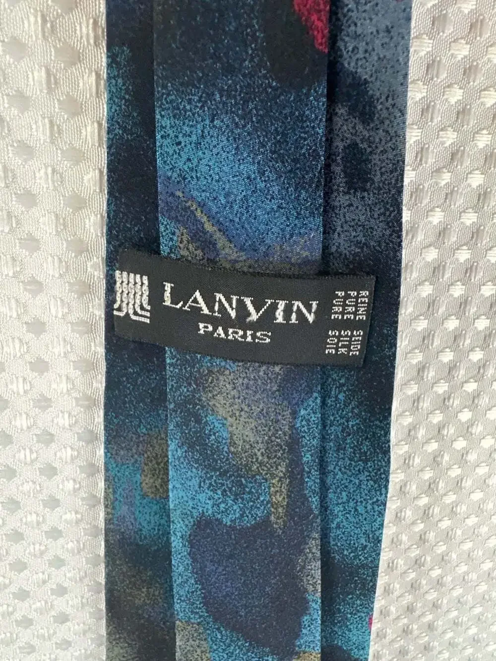 Vintage Lanvin Paris 100% Pure Silk Tie